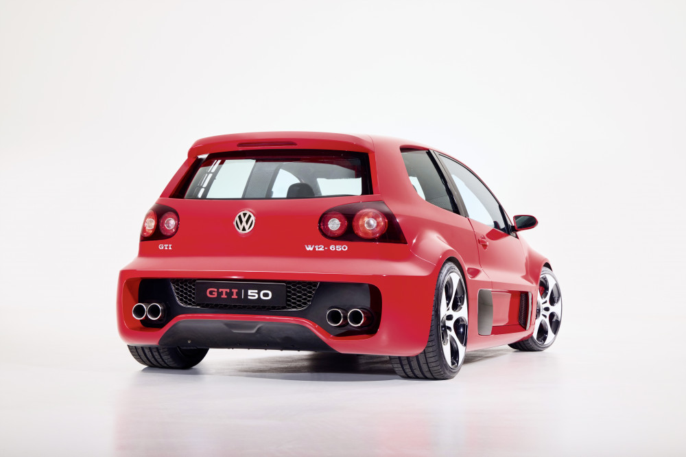 Volkswagen Golf GTI W12-650