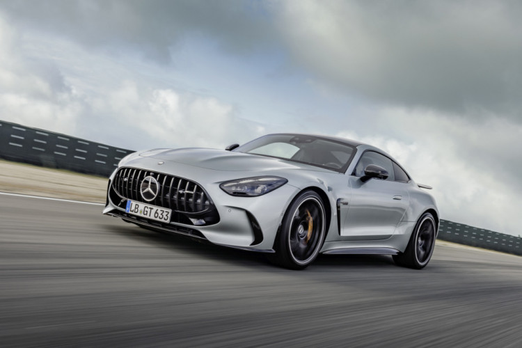 Mercedes-AMG GT Coupé - Druhá generácia GT s parametrami superšportu