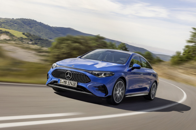 Nový Mercedes-Benz CLA – Elektrina, ale aj spaľovacie motory