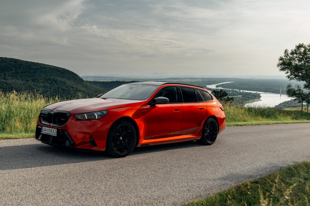 BMW M5 Touring (G99) – Pohľad do budúcnosti
