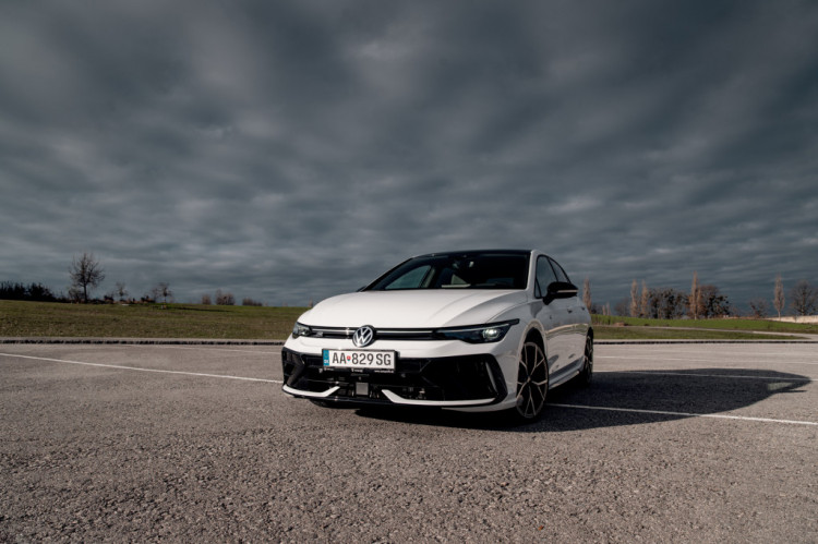 Volkswagen Golf R – Zimná sezóna