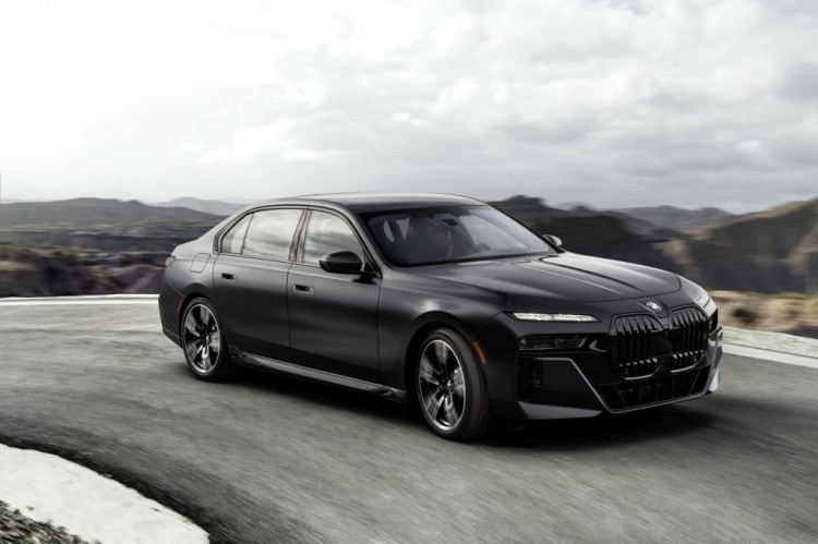 Nové BMW radu 7 – Budúcnosť je teraz